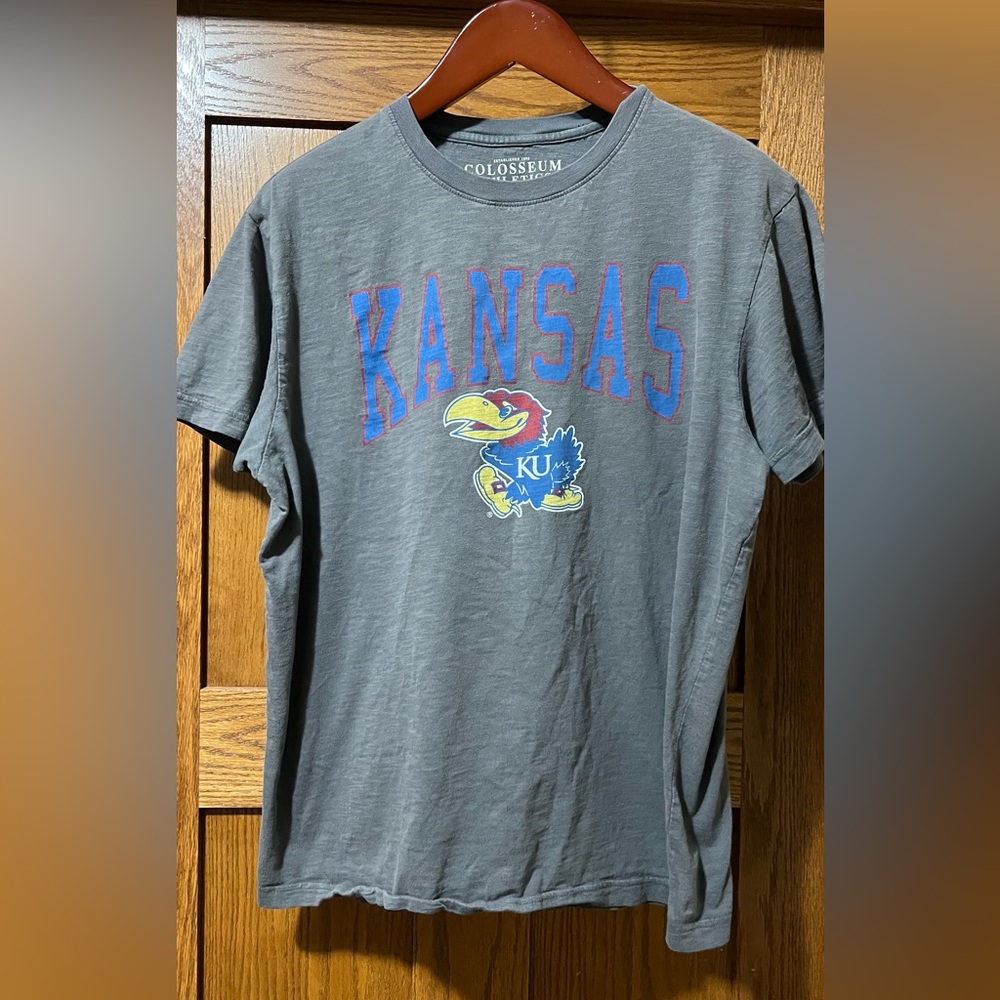 Colosseum Gray Kansas Short Sleeve Tee